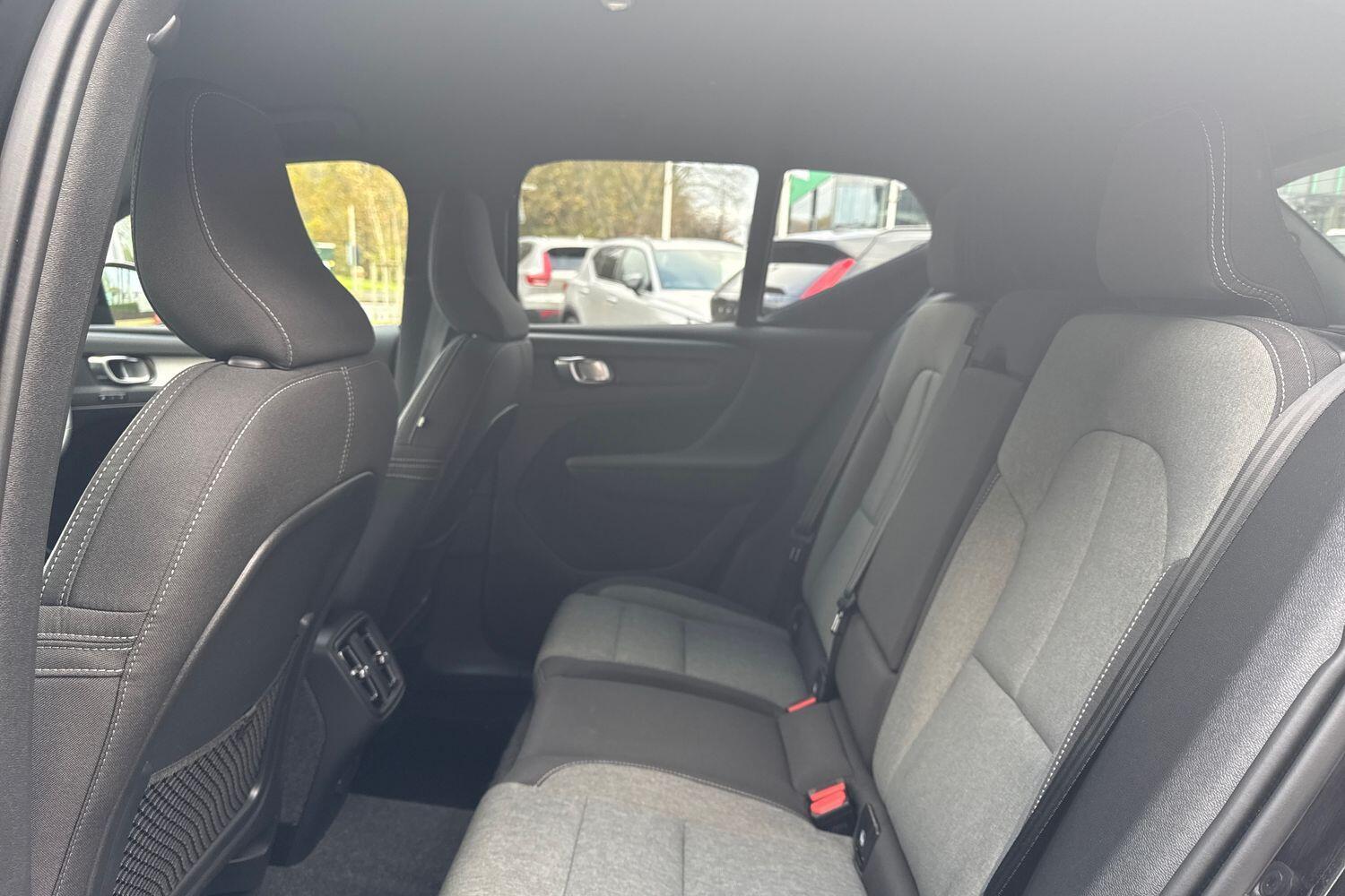 Used Volvo XC40 2024 for sale - 76688531: Photo 30