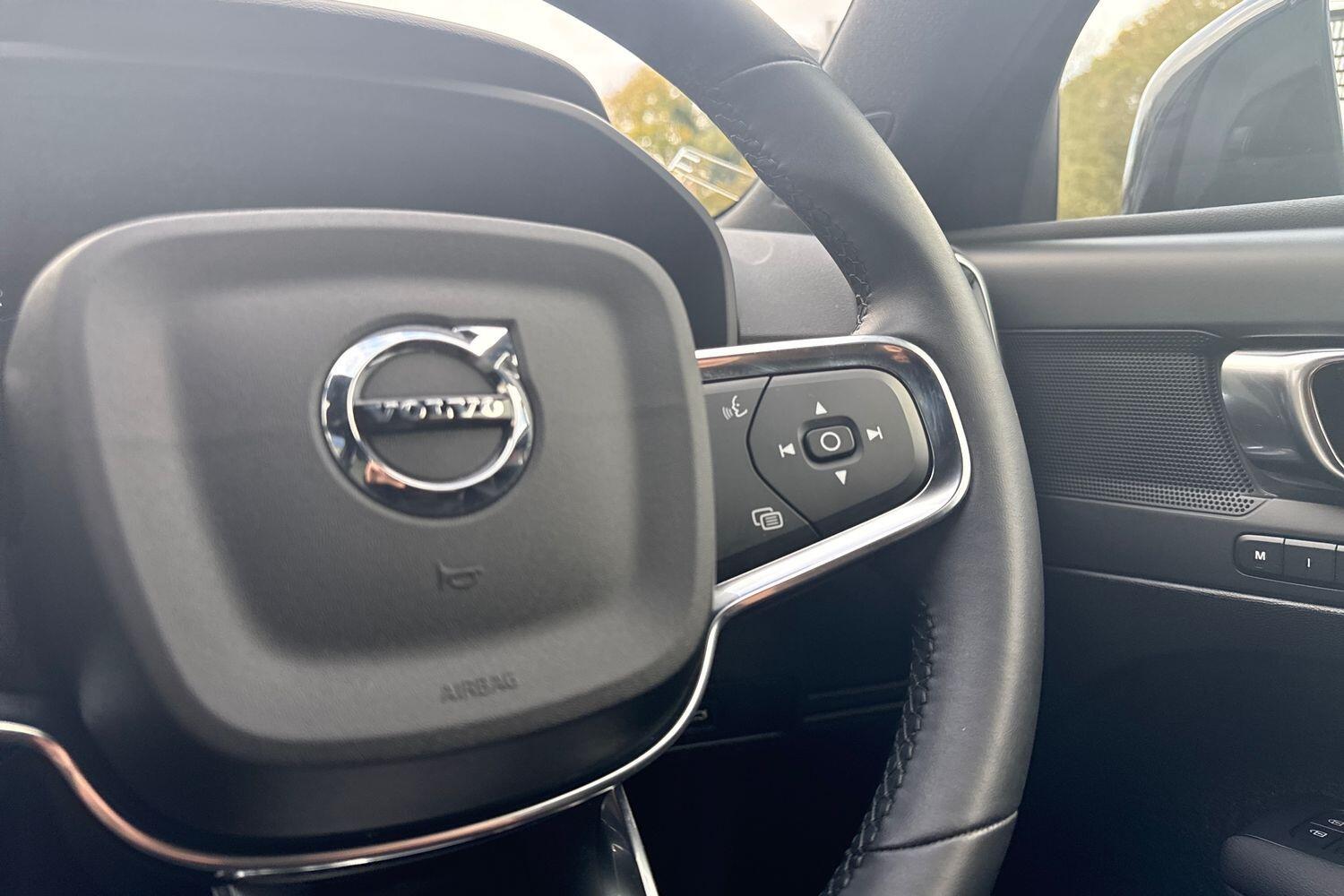 Used Volvo XC40 2024 for sale - 76688531: Photo 37