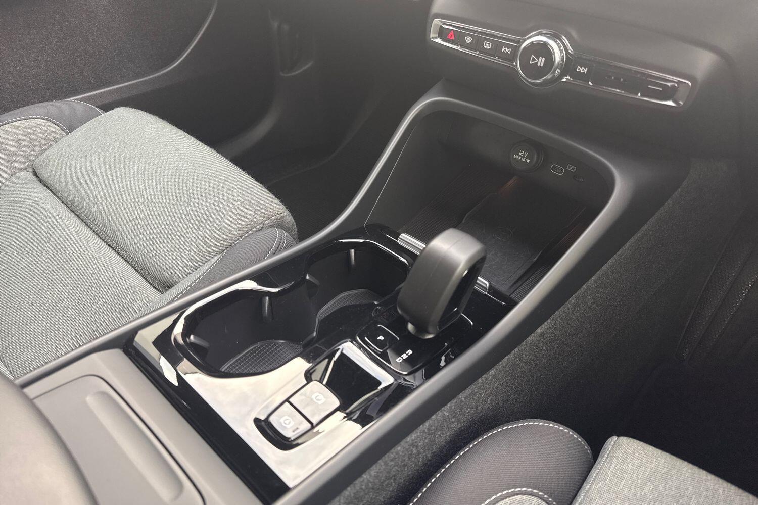 Used Volvo XC40 2024 for sale - 76688531: Photo 43