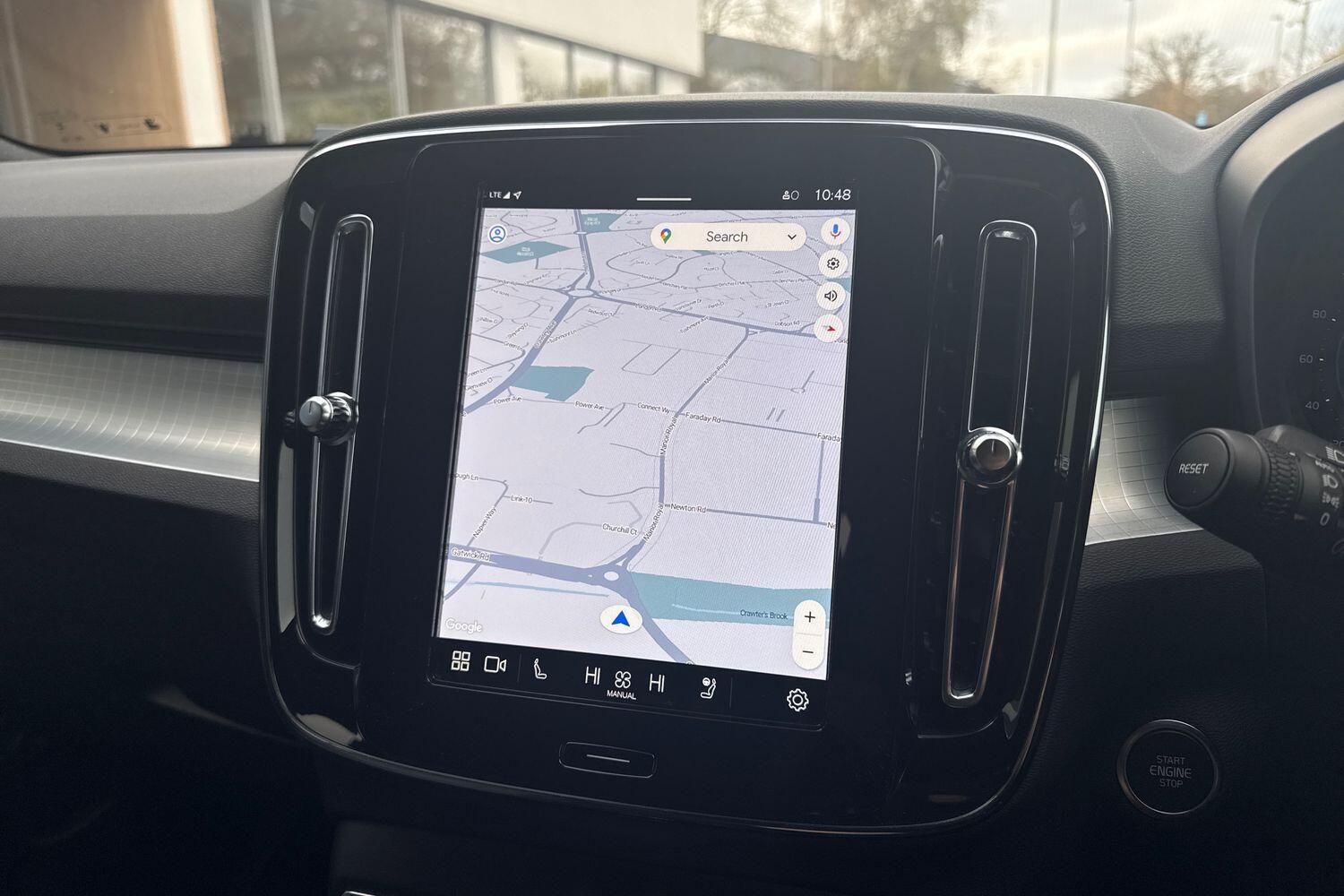 Used Volvo XC40 2024 for sale - 76688531: Photo 5