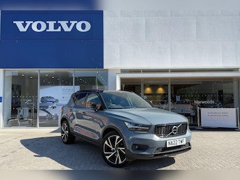 Volvo - XC40