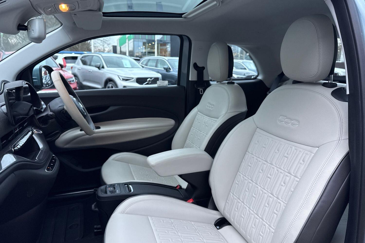 Used Fiat 500 2022 for sale - 76964455: Photo 28