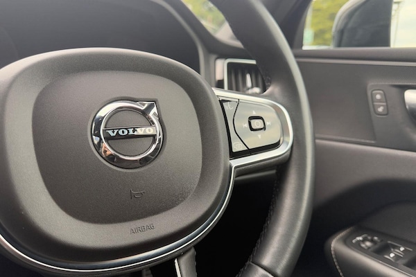 Used Volvo XC60 2021 for sale - 75609310: Photo 36