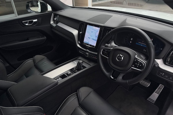 Used Volvo XC60 2021 for sale - 75609310: Photo 5