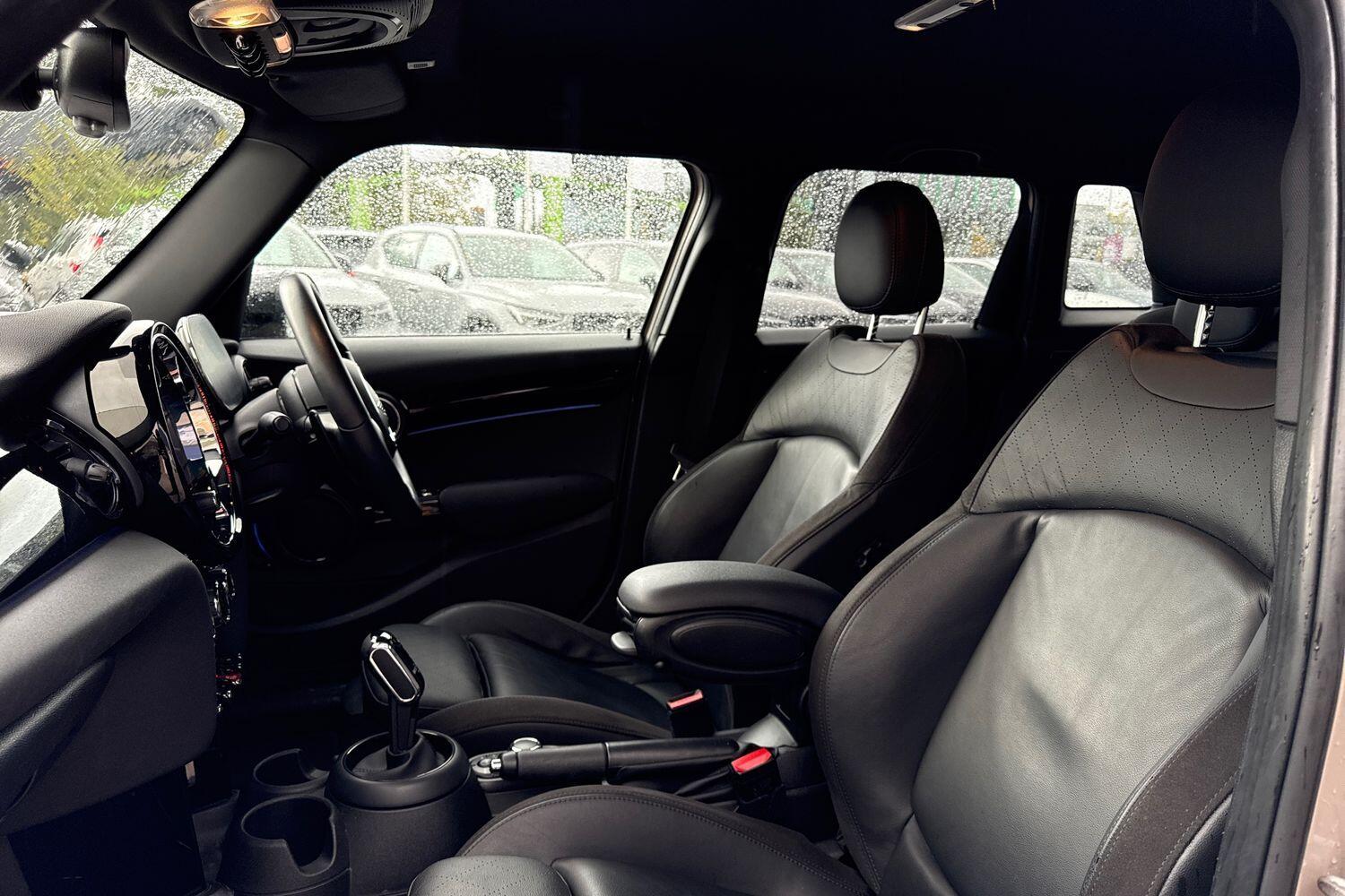 Used MINI Hatch 2022 for sale - 76337303: Photo 27