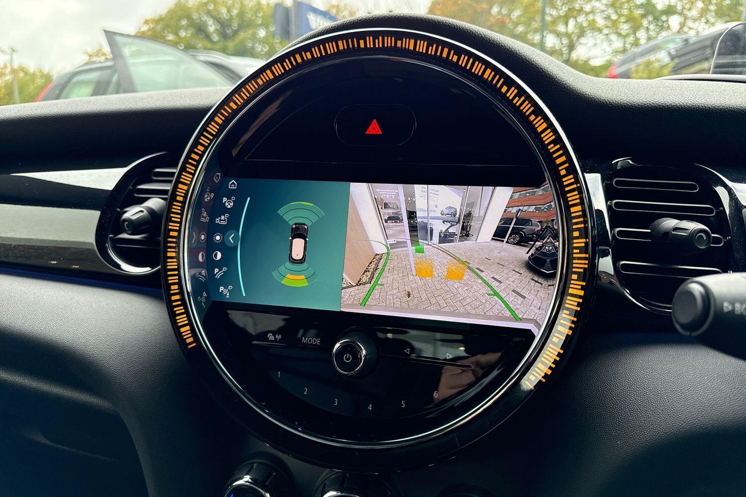 Used MINI Hatch 2022 for sale - 76337303: Photo 4