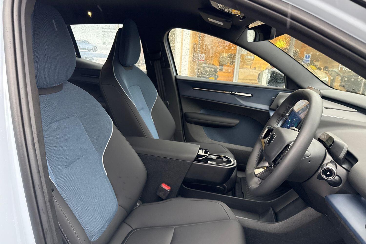 Used Volvo EX30 2025 for sale - 76597024: Photo 26