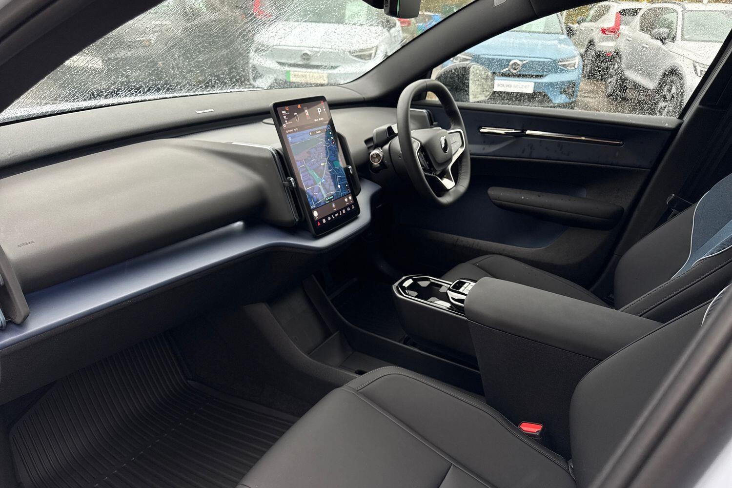 Used Volvo EX30 2025 for sale - 76597024: Photo 27