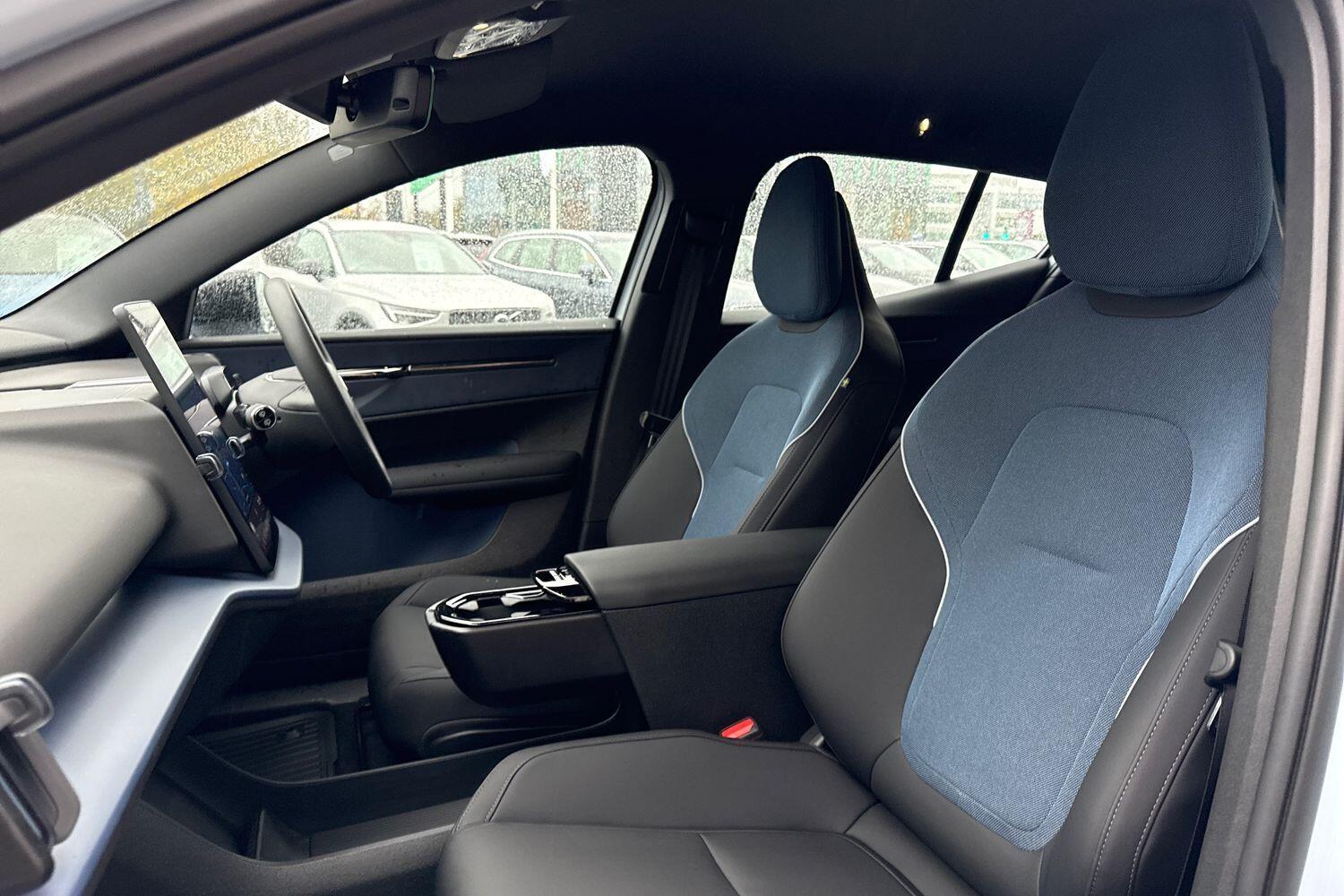 Used Volvo EX30 2025 for sale - 76597024: Photo 28