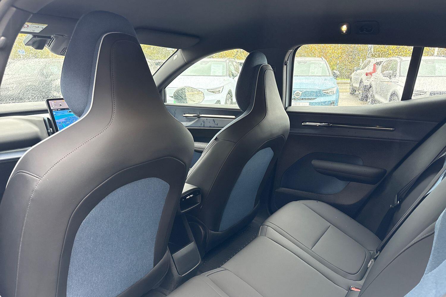 Used Volvo EX30 2025 for sale - 76597024: Photo 31