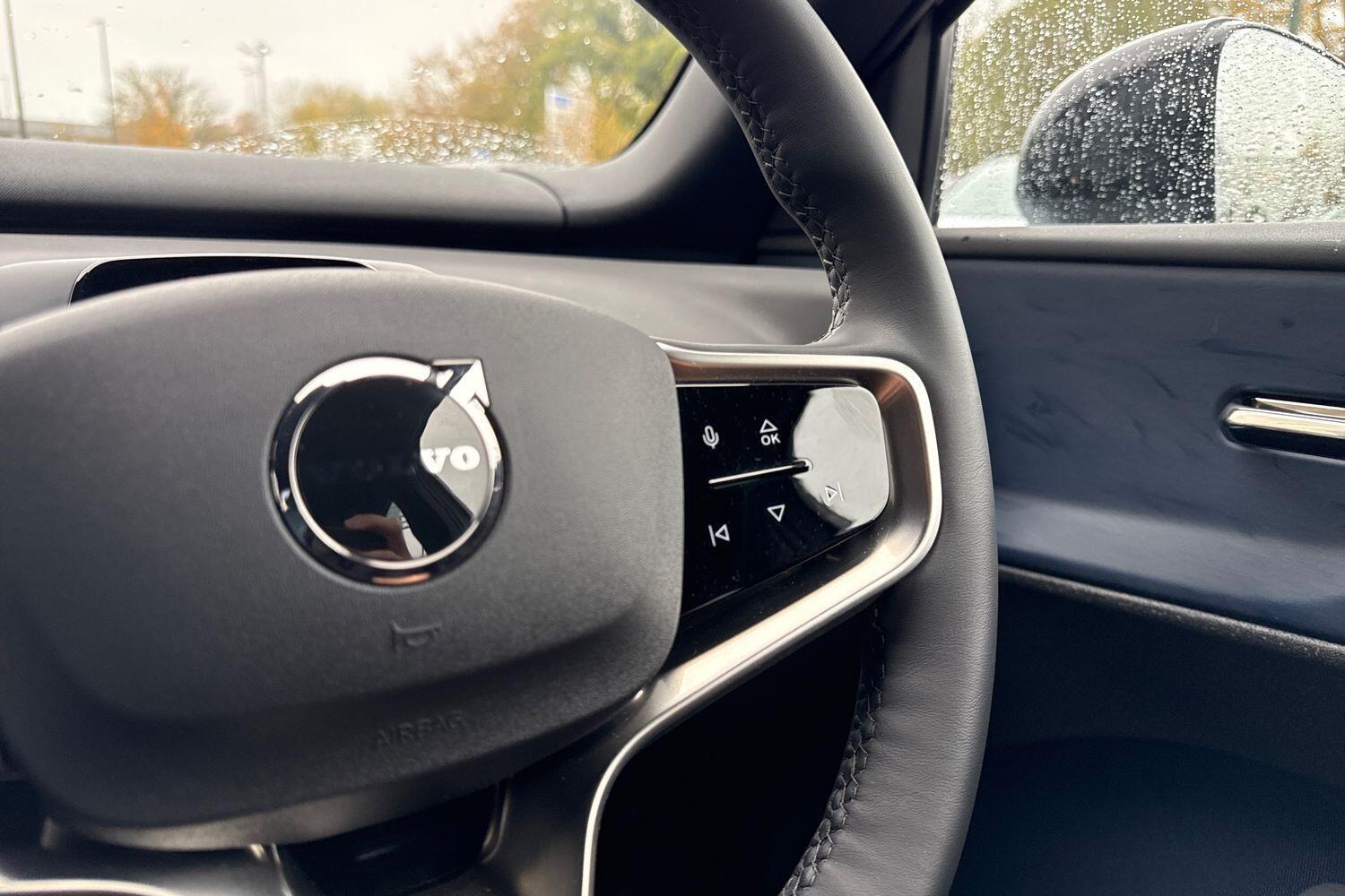 Used Volvo EX30 2025 for sale - 76597024: Photo 37