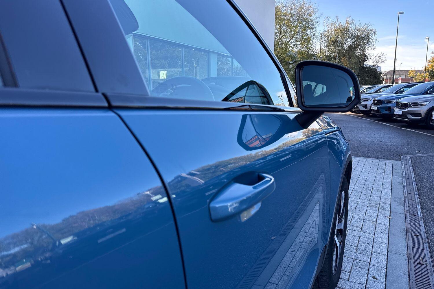 Used Volvo XC40 2022 for sale - 76370459: Photo 17