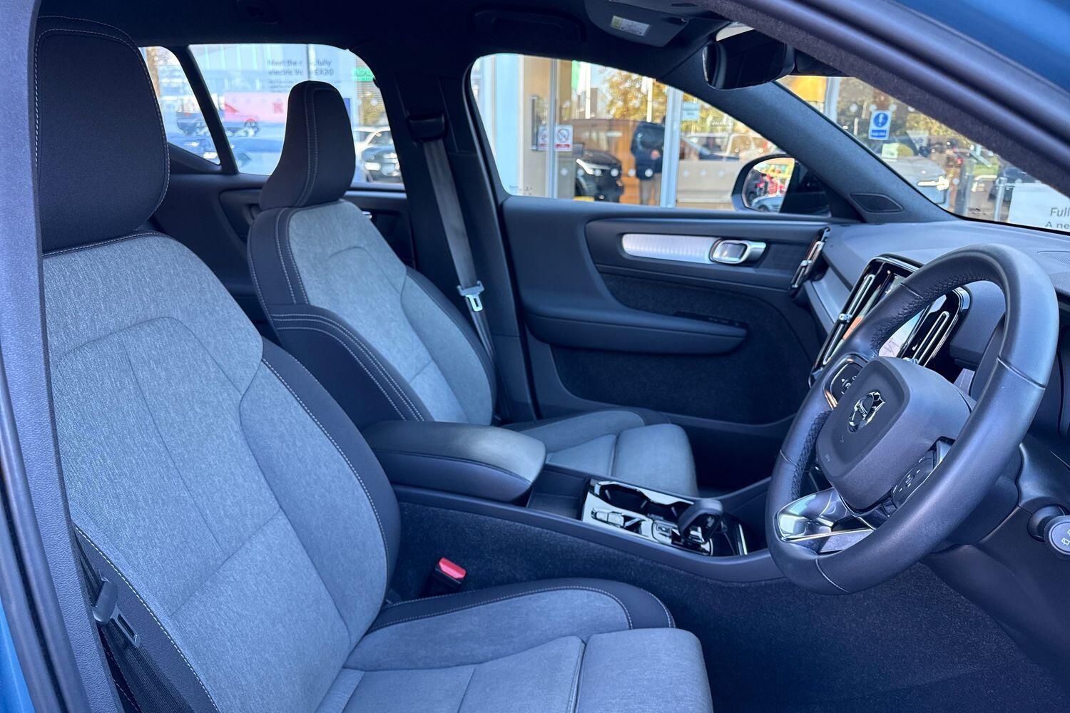Used Volvo XC40 2022 for sale - 76370459: Photo 25