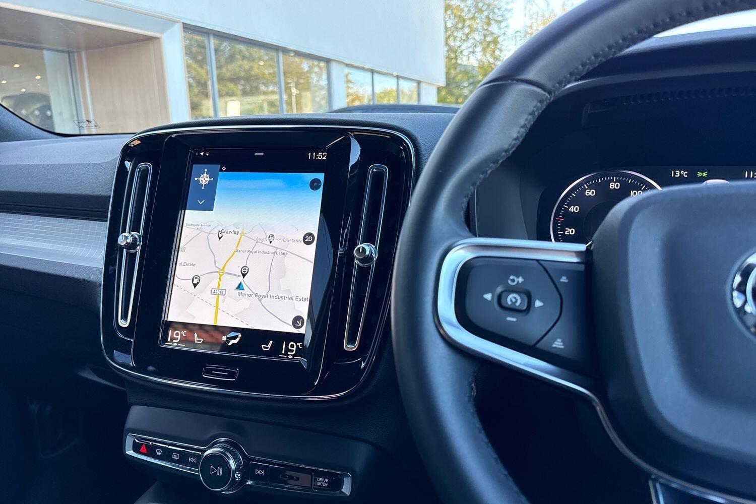 Used Volvo XC40 2022 for sale - 76370459: Photo 35