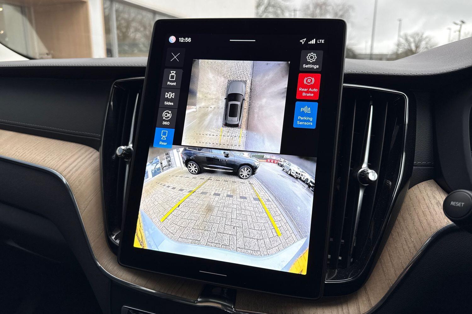 Used Volvo XC60 2025 for sale - 77710471: Photo 4