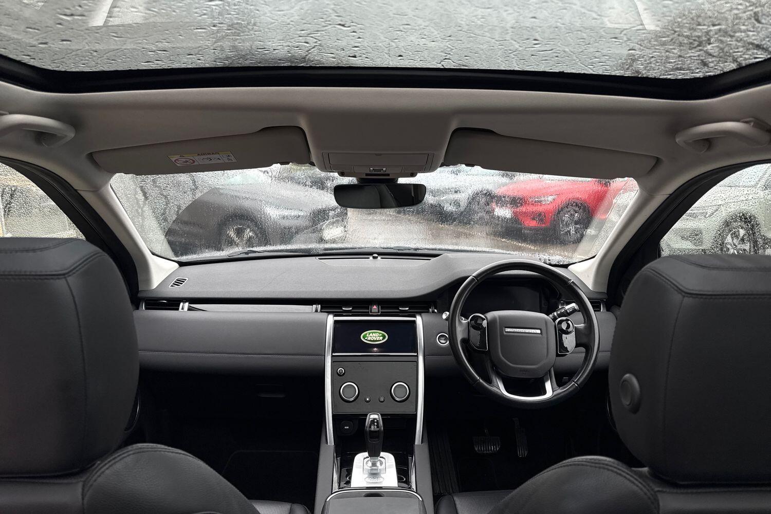 Used Land Rover Discovery Sport 2021 for sale - 76781287: Photo 3