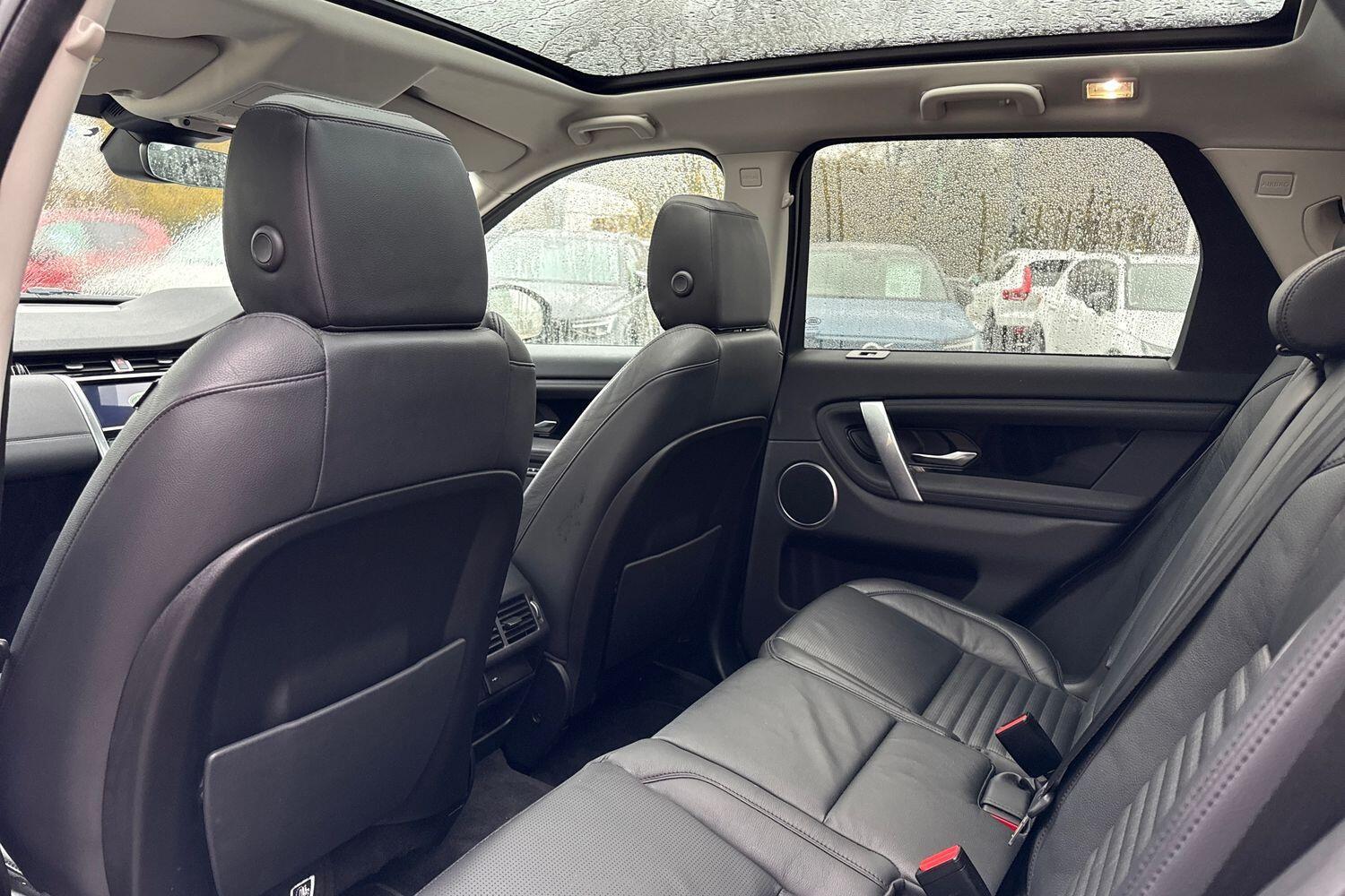 Used Land Rover Discovery Sport 2021 for sale - 76781287: Photo 32