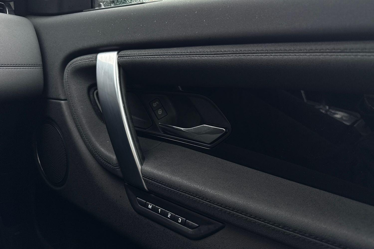 Used Land Rover Discovery Sport 2021 for sale - 76781287: Photo 41