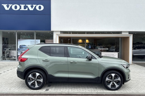 Used Volvo XC40 2024 for sale - 75687799: Photo 2