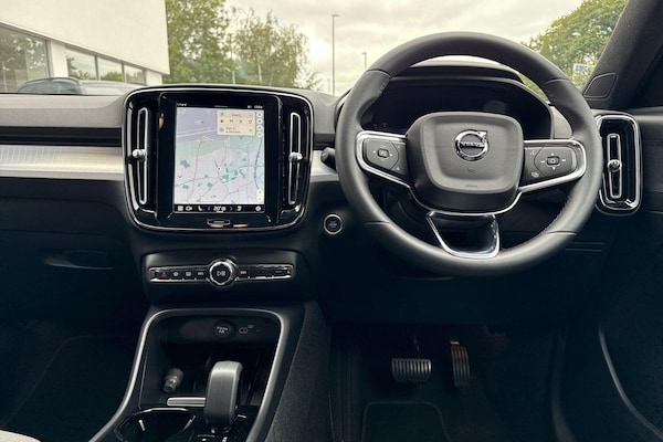 Used Volvo XC40 2024 for sale - 75687799: Photo 34