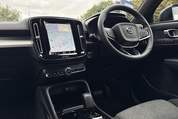 Used Volvo XC40 2024 for sale - 75687799: Photo 35