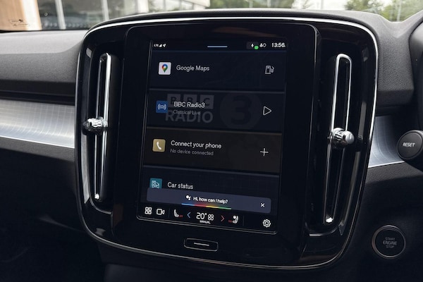 Used Volvo XC40 2024 for sale - 75687799: Photo 42