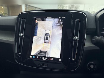 Used Volvo XC40 2025 for sale - 77290780: Photo