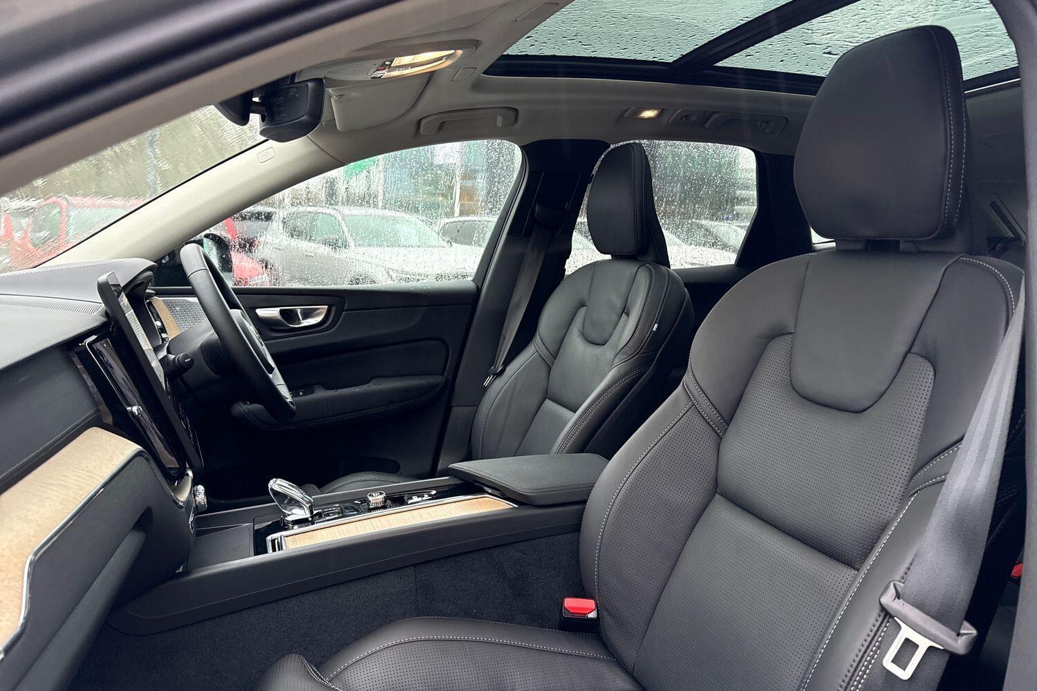 Used Volvo XC60 2025 for sale - 77305094: Photo 28