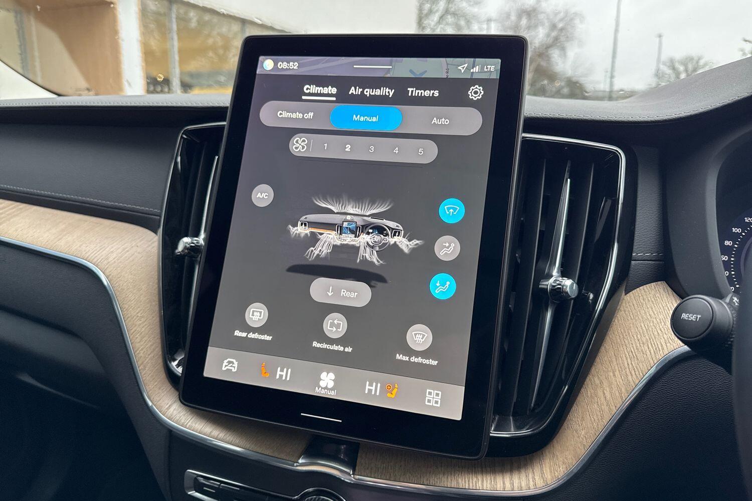 Used Volvo XC60 2025 for sale - 77305094: Photo 38