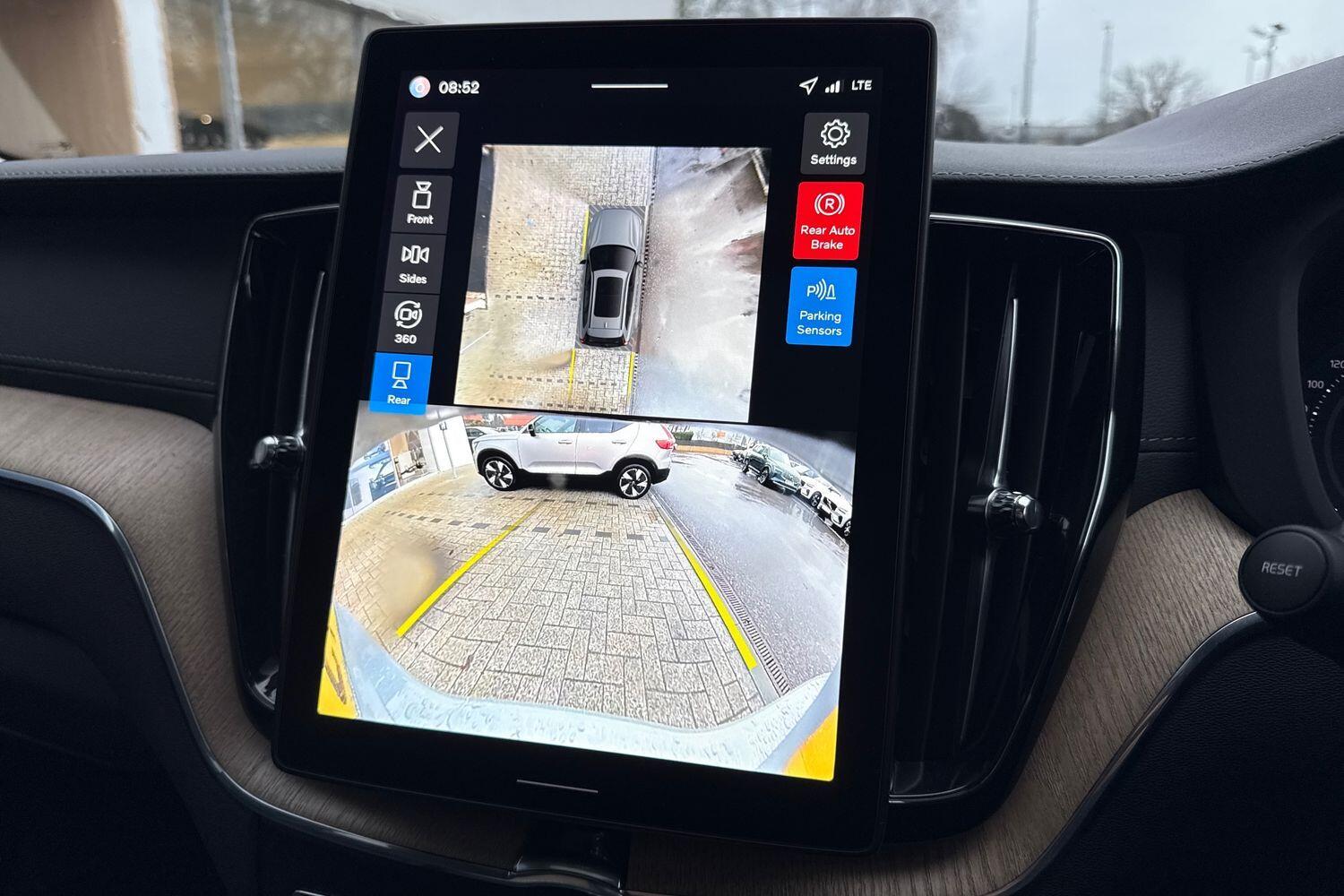 Used Volvo XC60 2025 for sale - 77305094: Photo 4