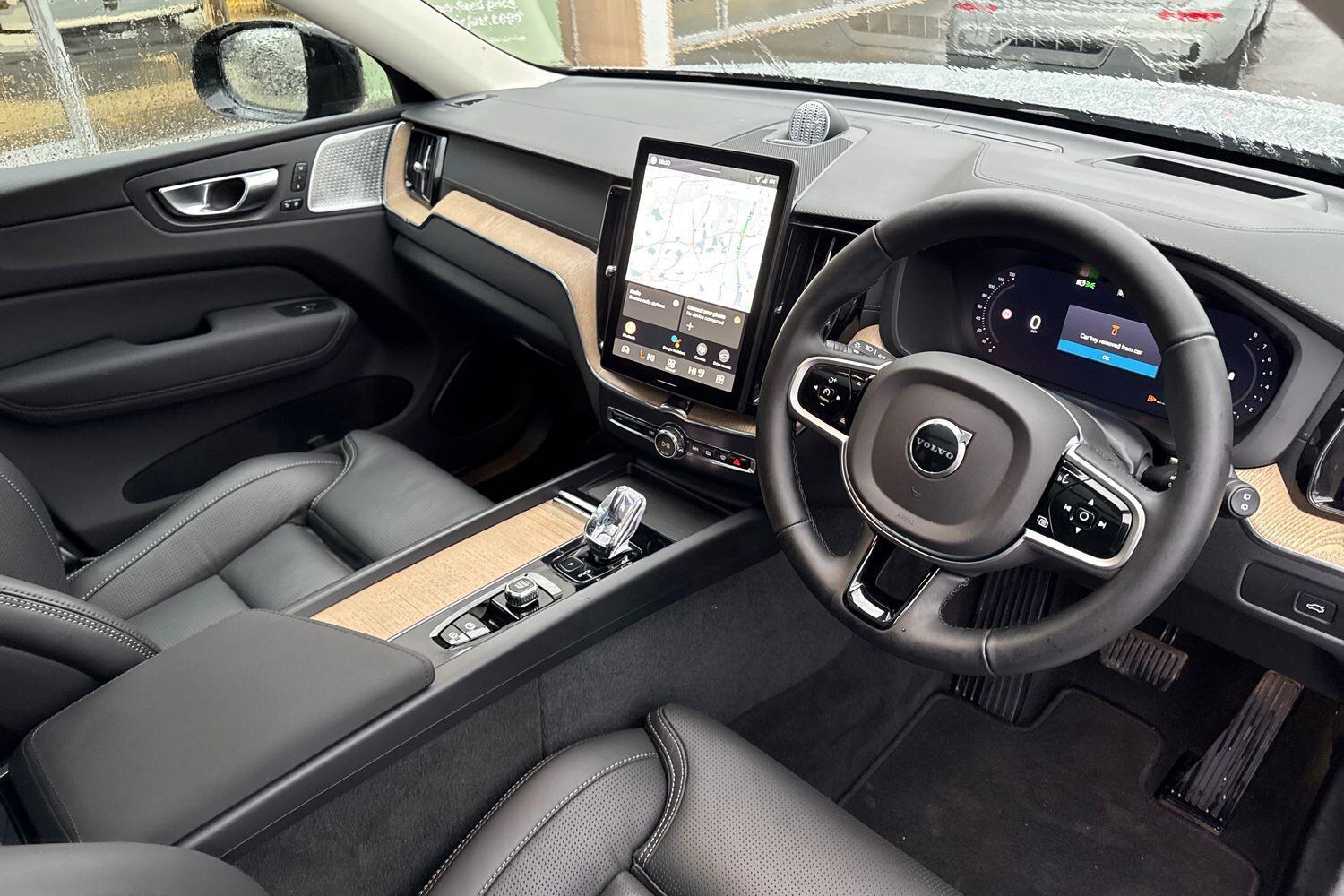 Used Volvo XC60 2025 for sale - 77305094: Photo 6