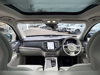 Used Volvo XC90 2023 for sale - 77066767: Photo