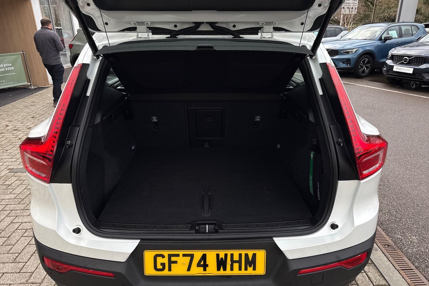 Used Volvo XC40 2025 for sale - 77305356: Photo 20