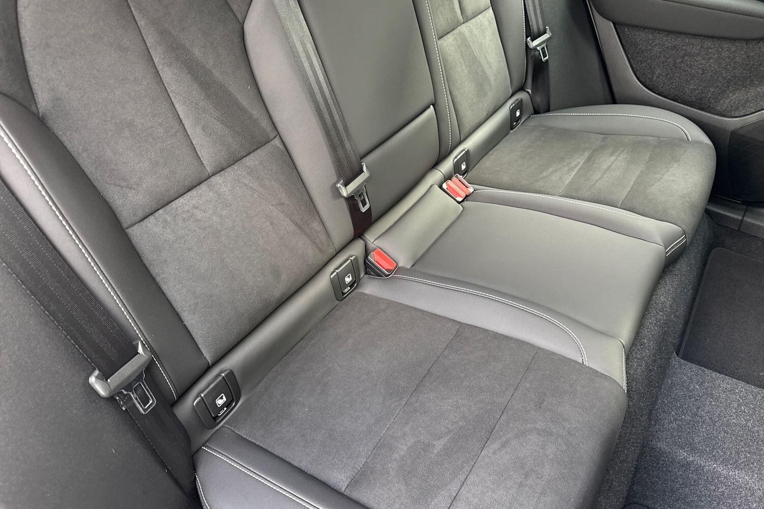 Used Volvo XC40 2025 for sale - 77305356: Photo 25