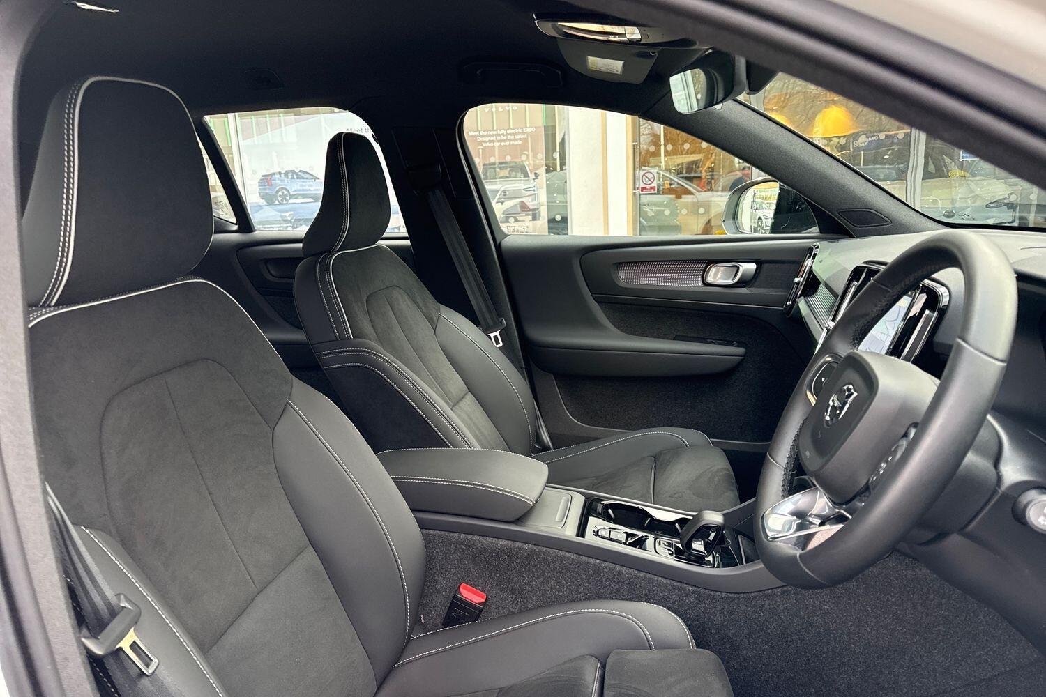 Used Volvo XC40 2025 for sale - 77305356: Photo 26