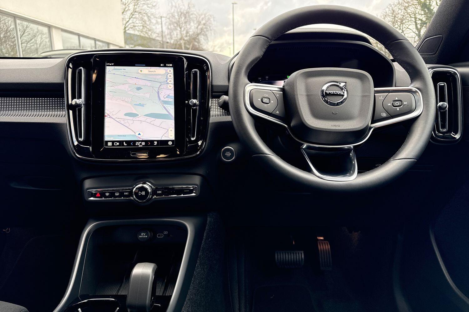 Used Volvo XC40 2025 for sale - 77305356: Photo 34