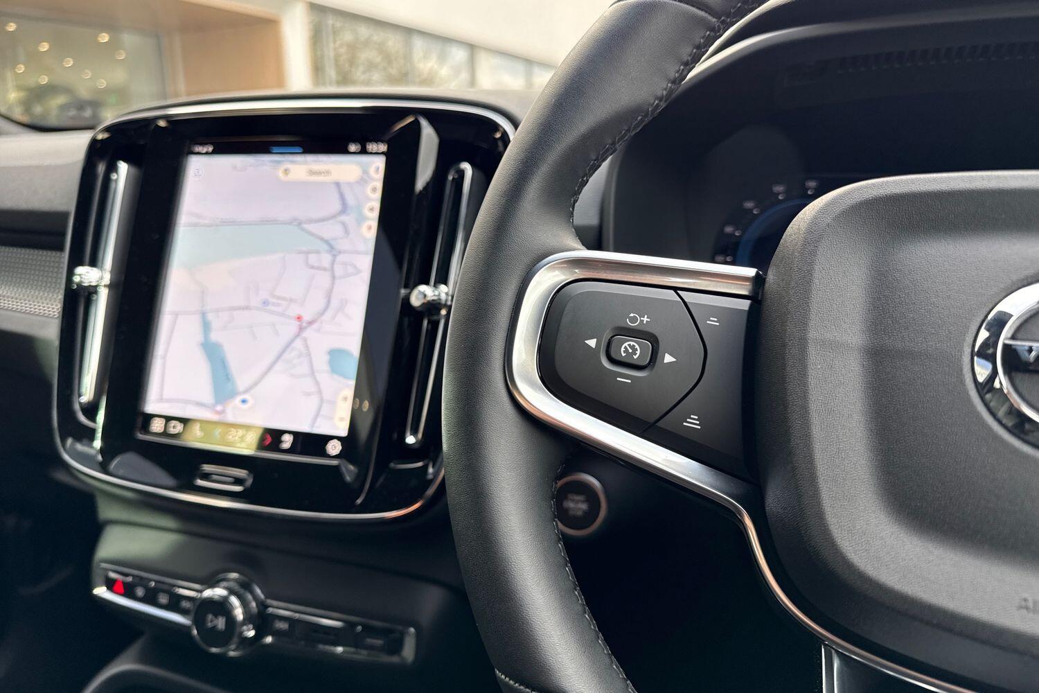 Used Volvo XC40 2025 for sale - 77305356: Photo 36