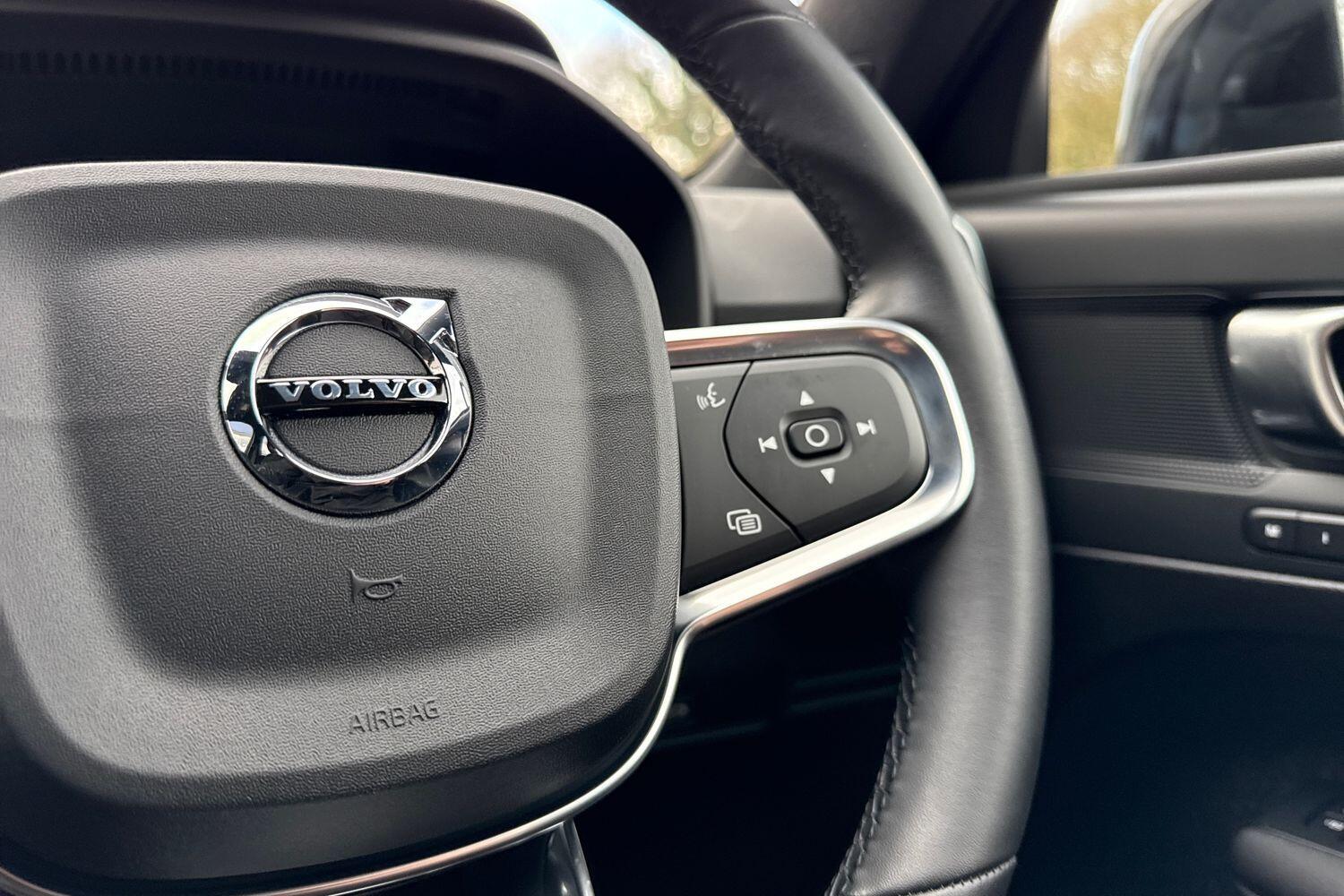 Used Volvo XC40 2025 for sale - 77305356: Photo 37