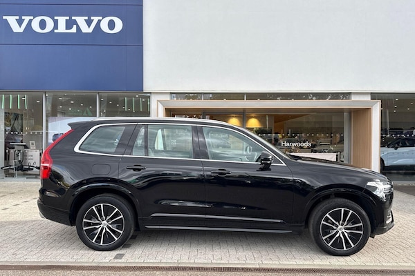 Used Volvo XC90 2021 for sale - 76073083: Photo 2