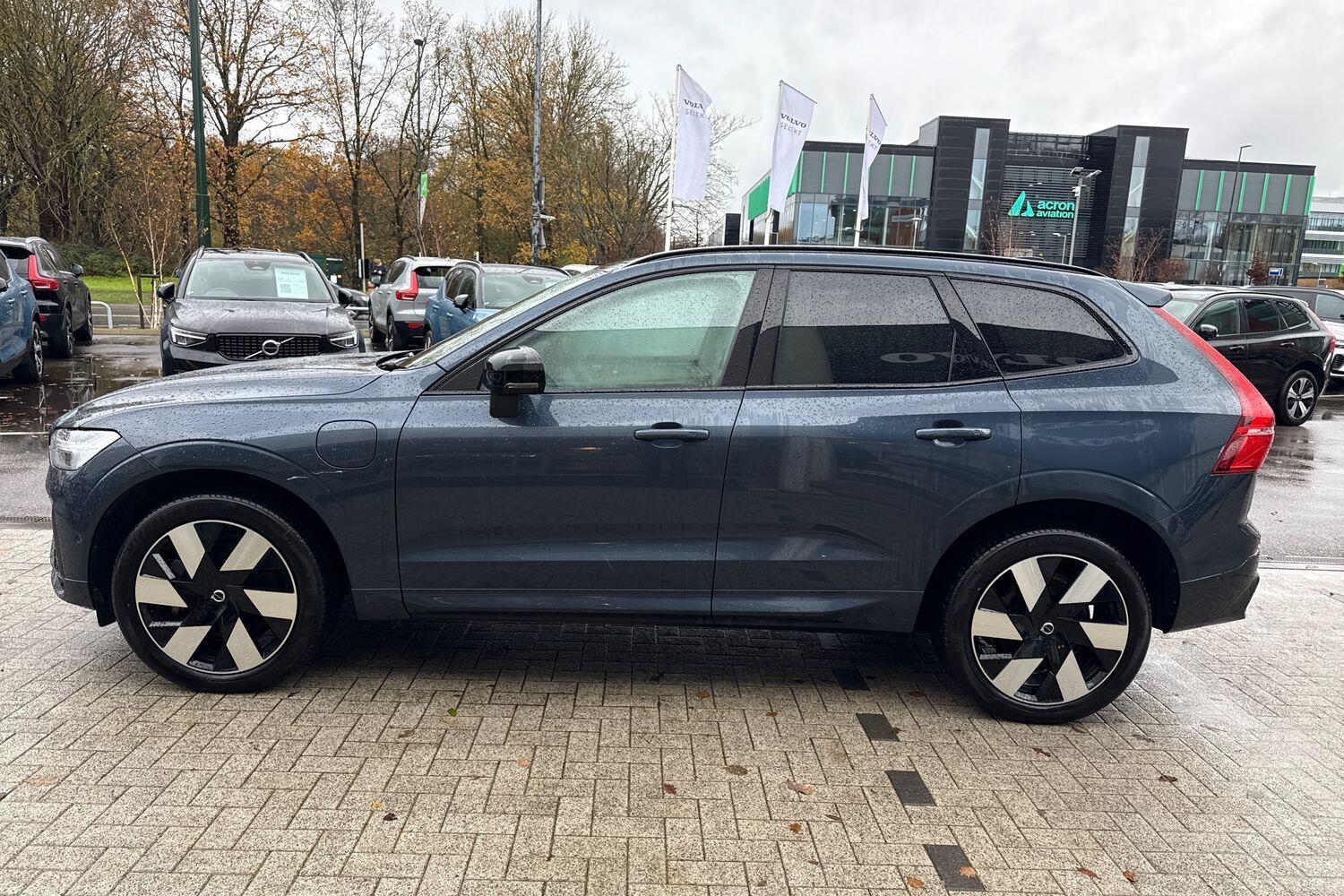 Used Volvo XC60 2024 for sale - 76823500: Photo 11