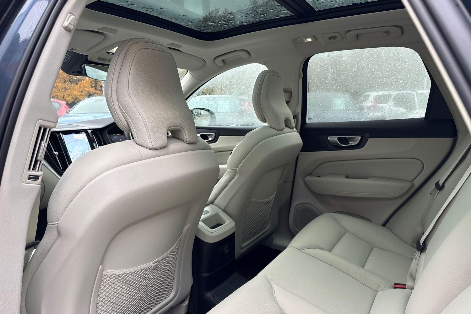 Used Volvo XC60 2024 for sale - 76823500: Photo 31