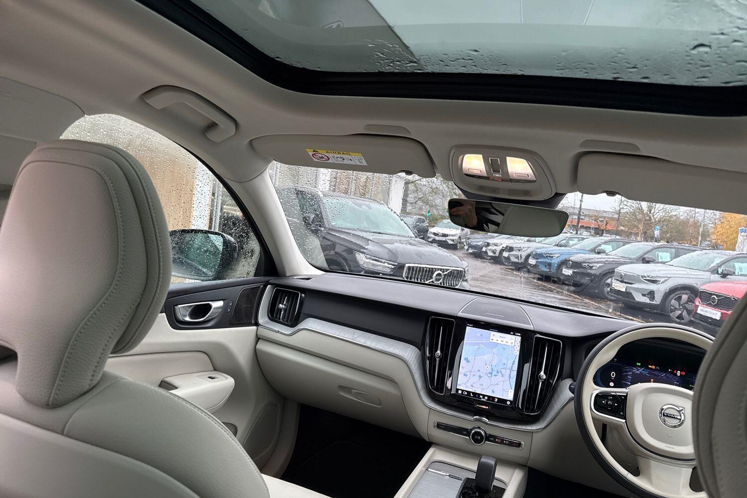 Used Volvo XC60 2024 for sale - 76823500: Photo 32