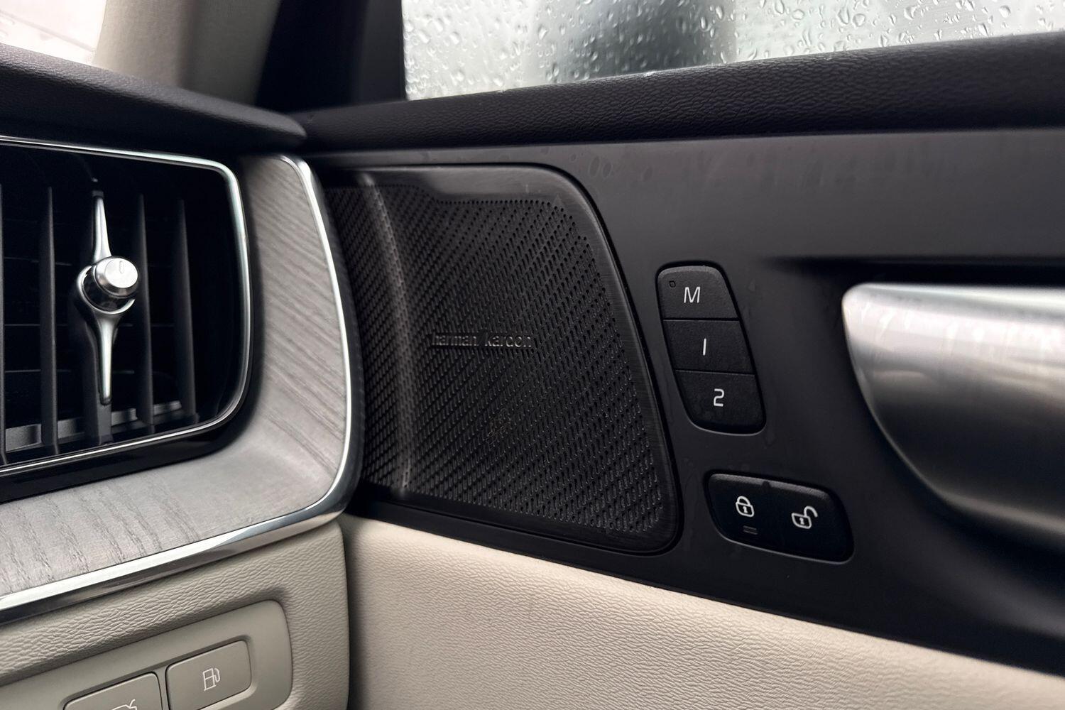 Used Volvo XC60 2024 for sale - 76823500: Photo 43