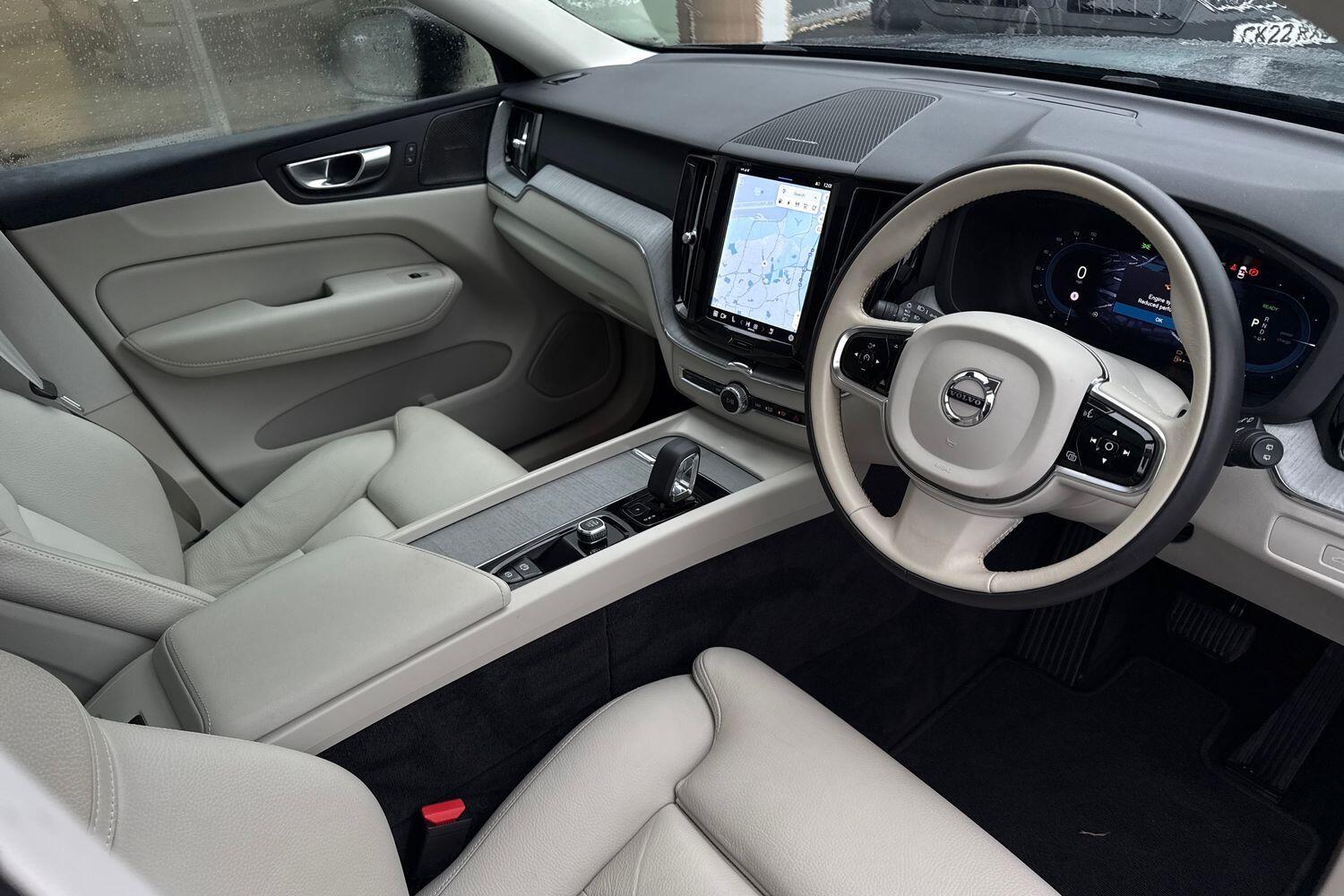 Used Volvo XC60 2024 for sale - 76823500: Photo 6