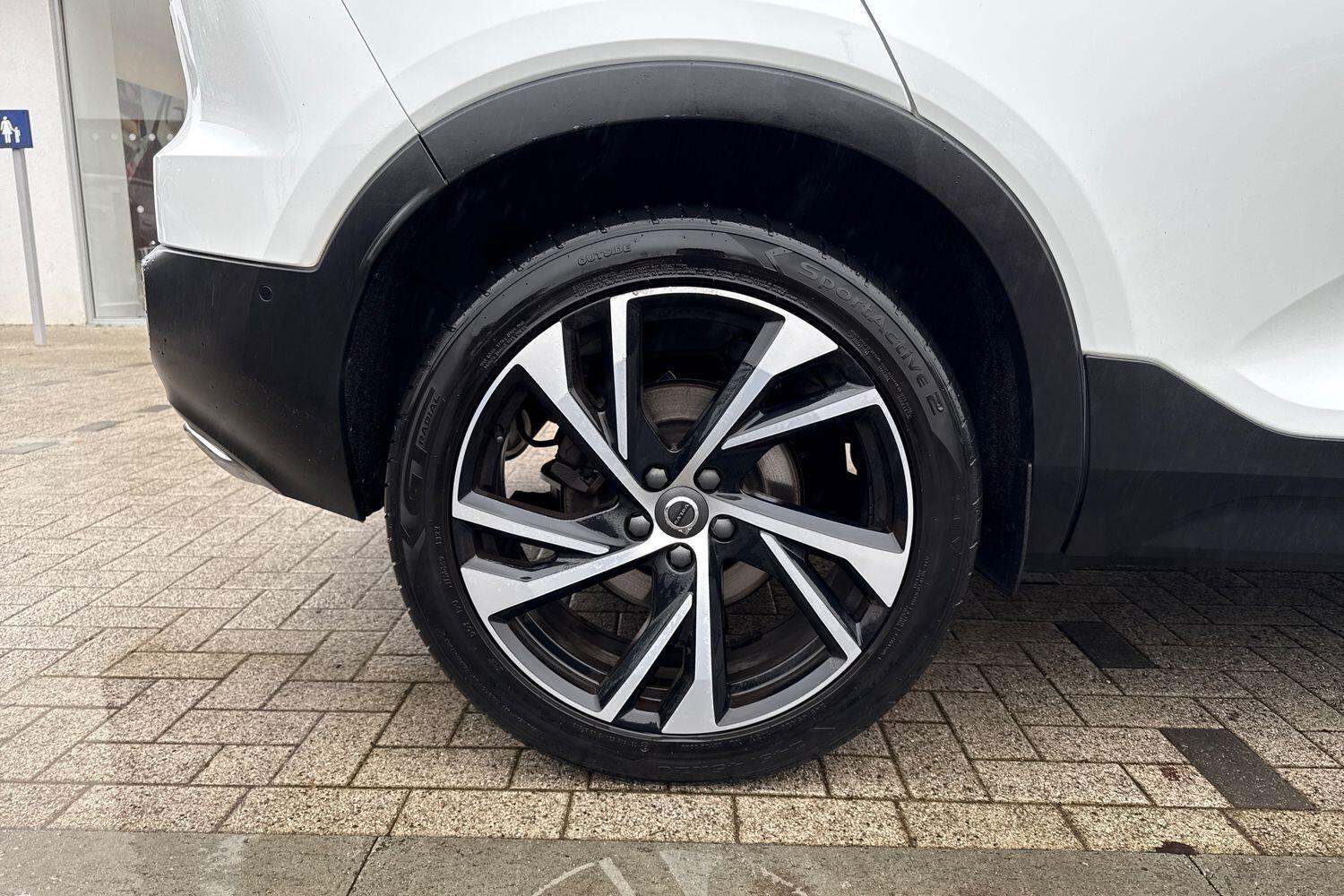 Used Volvo XC40 2019 for sale - 76997197: Photo 14