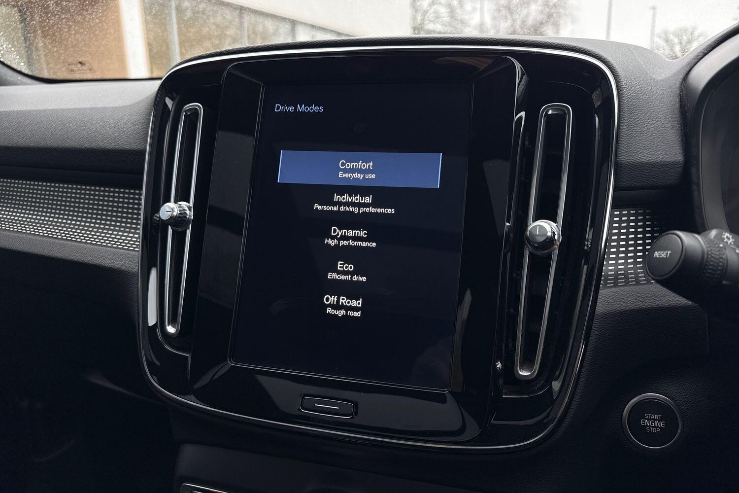 Used Volvo XC40 2019 for sale - 76997197: Photo 43