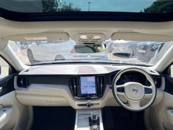 Used Volvo XC60 2022 for sale - 75140688: Photo