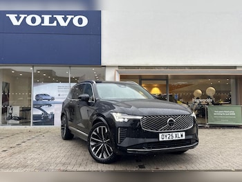 2025 (25) - 2.0 B5P Ultra Dark 5dr AWD Geartronic