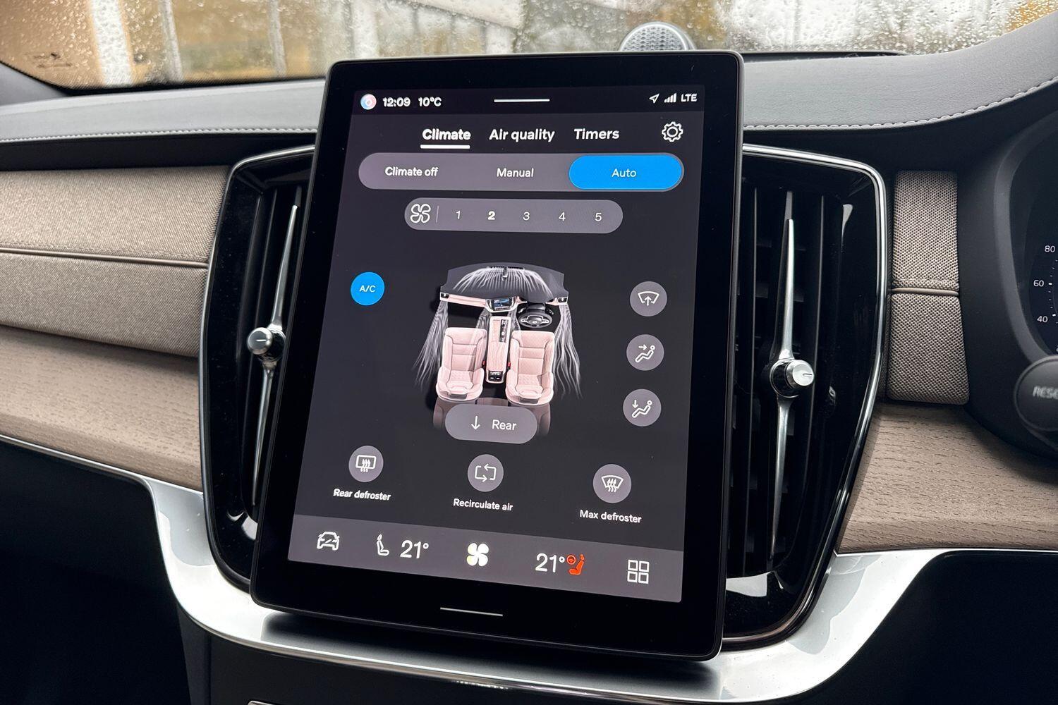 Used Volvo XC90 2025 for sale - 76771702: Photo 40