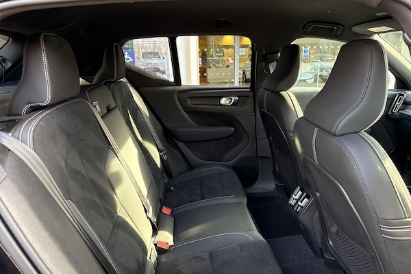 Used Volvo XC40 2024 for sale - 76306652: Photo 22